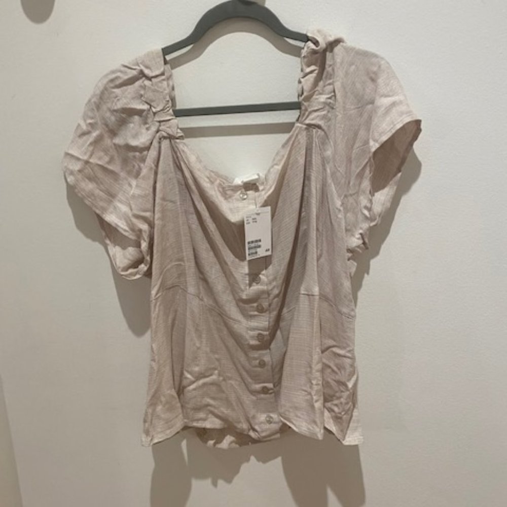 Plus Size Cream Top with Buttons (XXL)